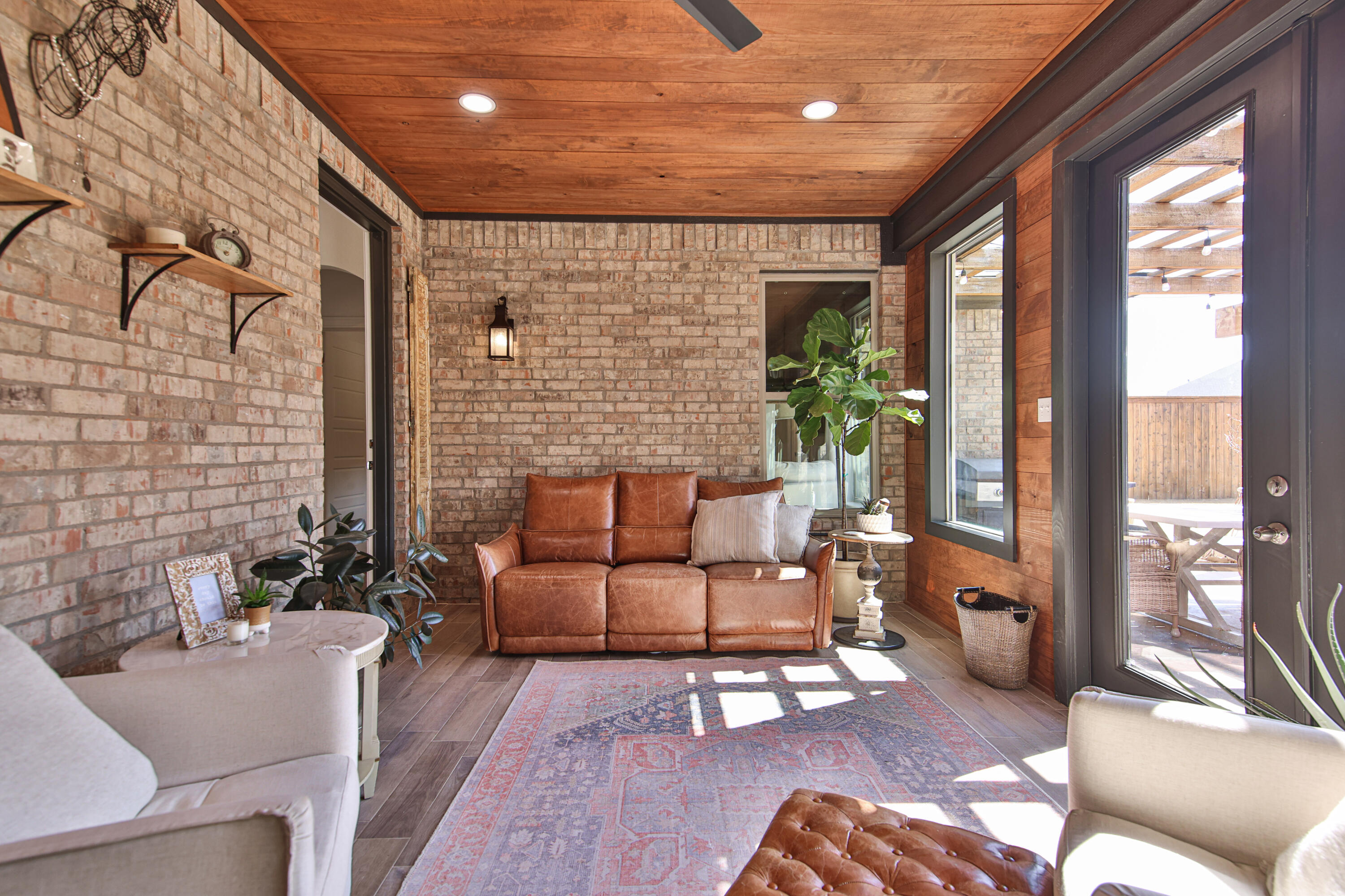 3711 117th Street Lubbock, TX 79423 - Photo 44 of 65 Sunroom