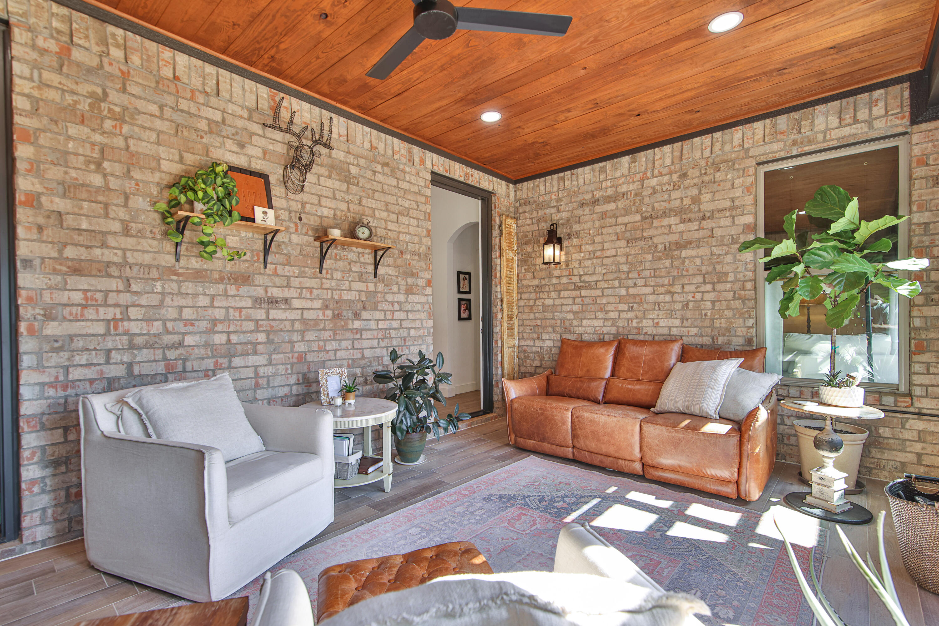 3711 117th Street Lubbock, TX 79423 - Photo 46 of 65 Sunroom