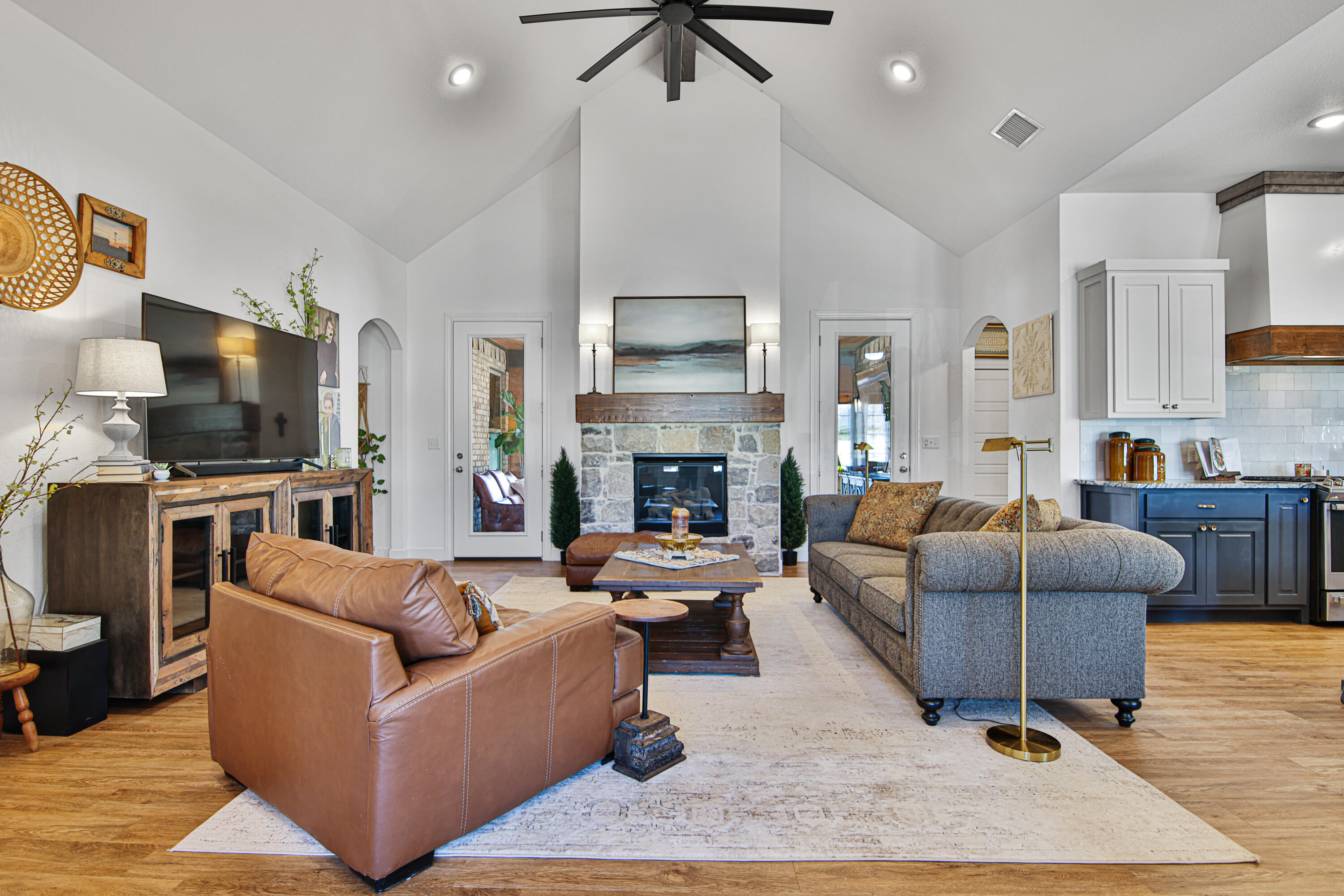 3711 117th Street Lubbock, TX 79423 - Photo 6 of 65 Living Room