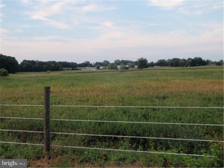 0 Fox Road Pilesgrove, NJ 08098 - Photo 2 of 3 a view of a field and lake