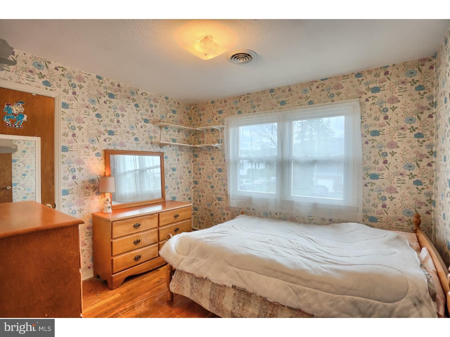 2627 Whittier Avenue Reading, PA 19608 - Photo 7 of 21 Gallery Image 7