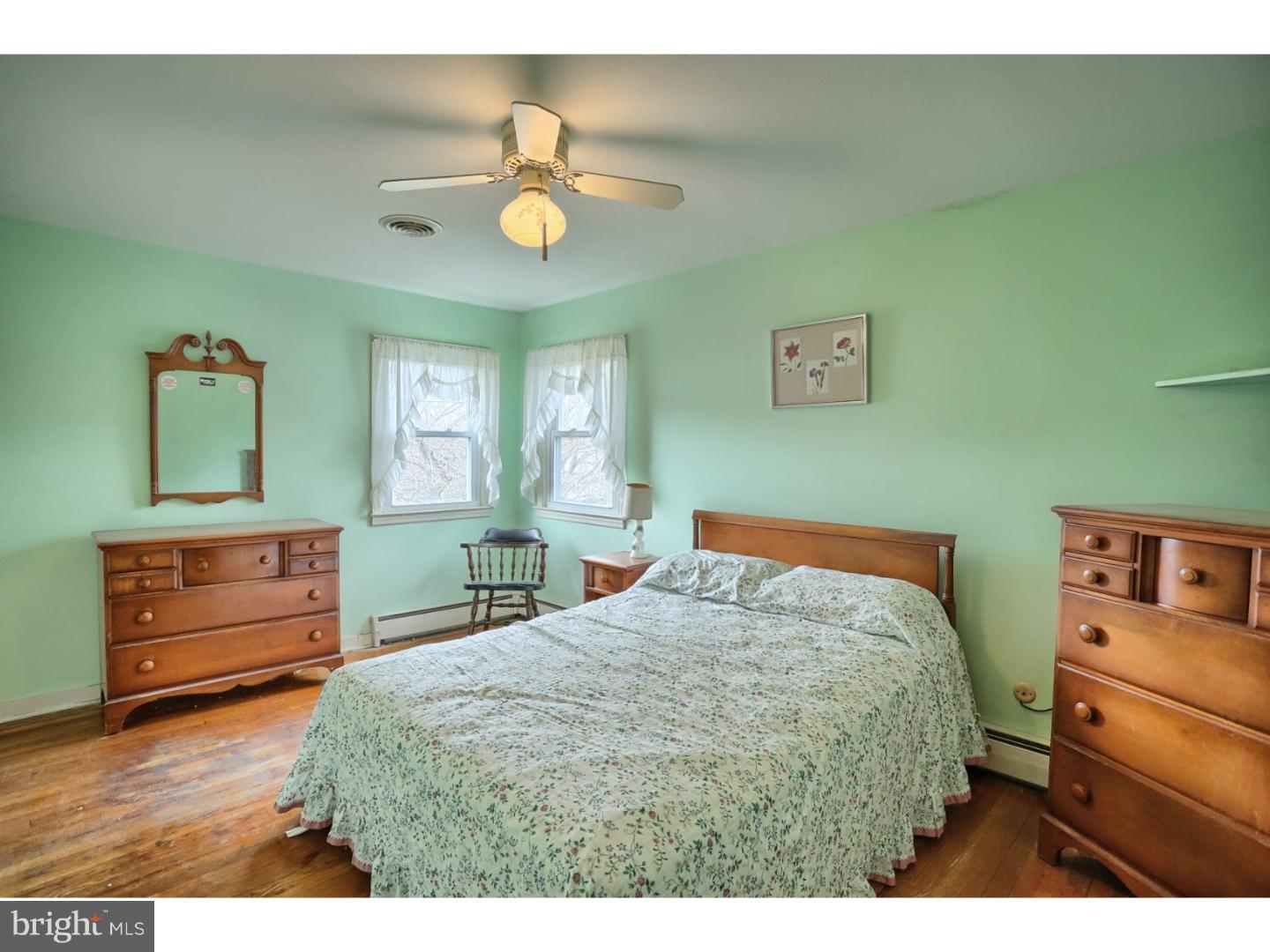 2627 Whittier Avenue Reading, PA 19608 - Photo 9 of 21 Gallery Image 9