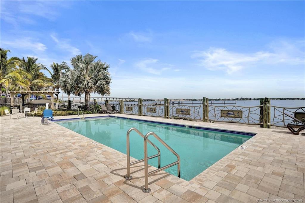 41 Southwest Seminole Street, Unit 310 Stuart, FL 34994 - Photo 47 of 68