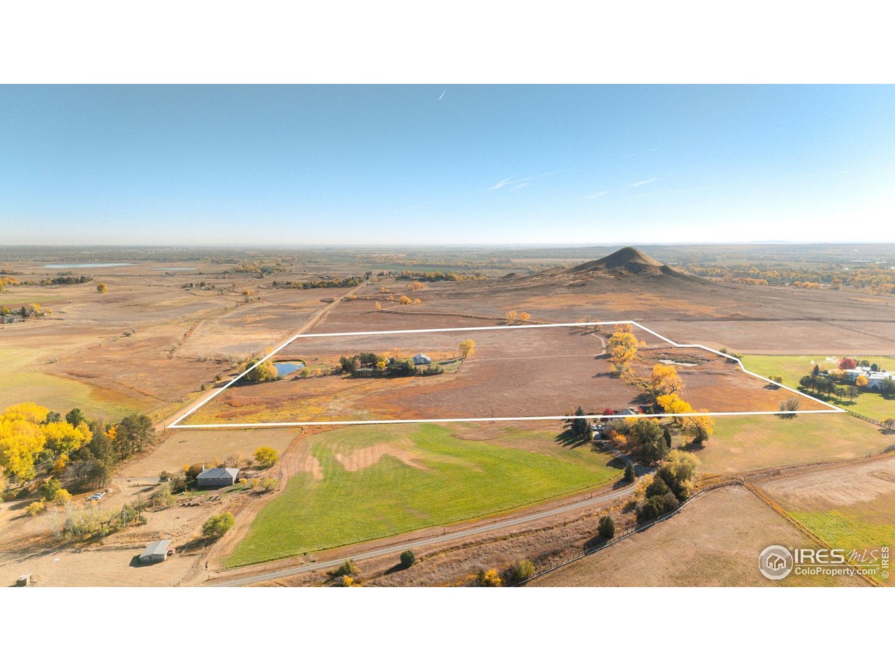 5196 Oxford Road Longmont, CO 80503 - Photo 6 of 38 a view of an ocean and beach