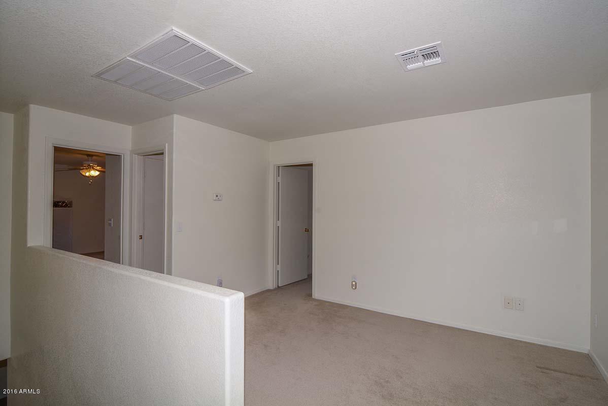 9427 West Eaton Road Phoenix, AZ 85037 - Photo 26 of 35 Loft2