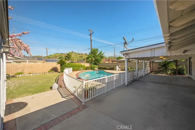 $949,000 | 119 West Gladstone Street, Glendora, CA 91740