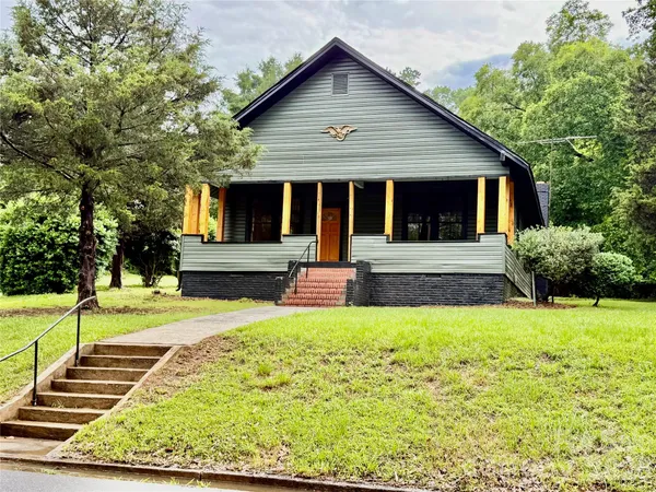 $265,000 | 32 Pinecrest Avenue, Great Falls, SC 29055