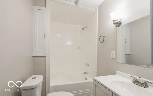 $181,500 | 1803 East 10th Street, Anderson, IN 46012