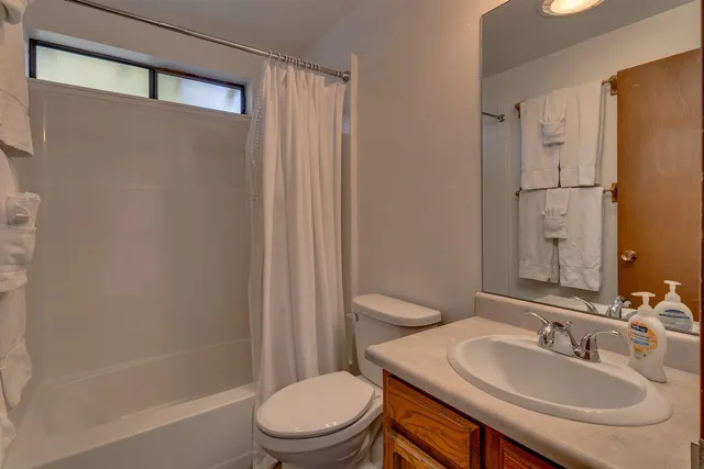 $4,700,000 | 7708 North Lake Boulevard, Tahoe Vista, CA 96148