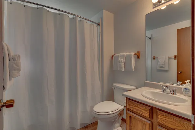 $4,700,000 | 7708 North Lake Boulevard, Tahoe Vista, CA 96148