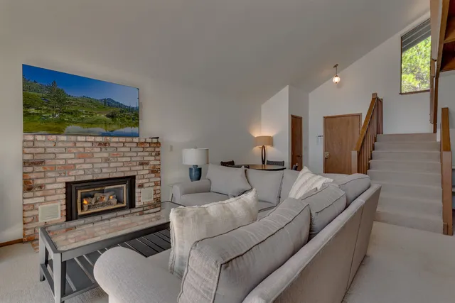 $4,700,000 | 7708 North Lake Boulevard, Tahoe Vista, CA 96148