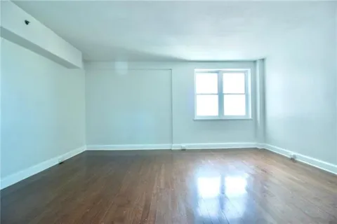 $115,000 | 1205 St Charles Avenue, Unit 1008, New Orleans, LA 70130