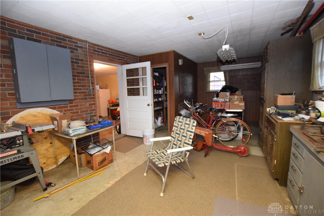 2126 Liberty Road New Carlisle, OH 45344 - Photo 37 of 43