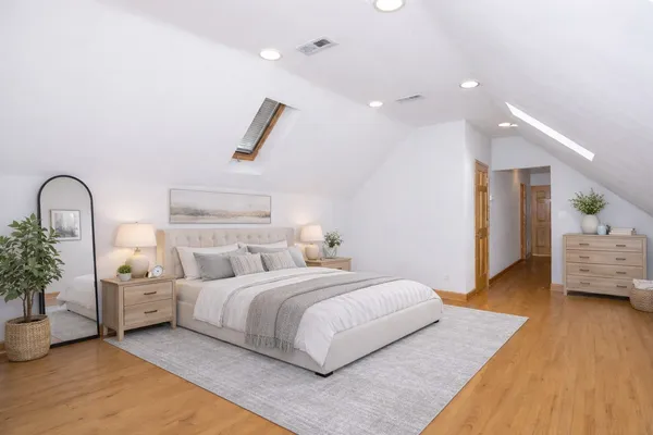 $4,500 | 1901 West Fletcher Street, Unit 2, Chicago, IL 60657