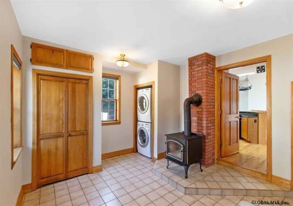 92 Parkhurst Road Wilton, NY 12831 - Photo 4 of 72 Photo 4