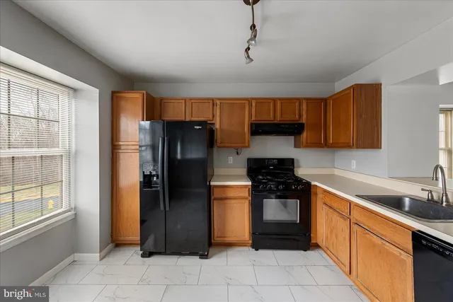 $400,000 | 8501 Charnwood Court, Manassas, VA 20111