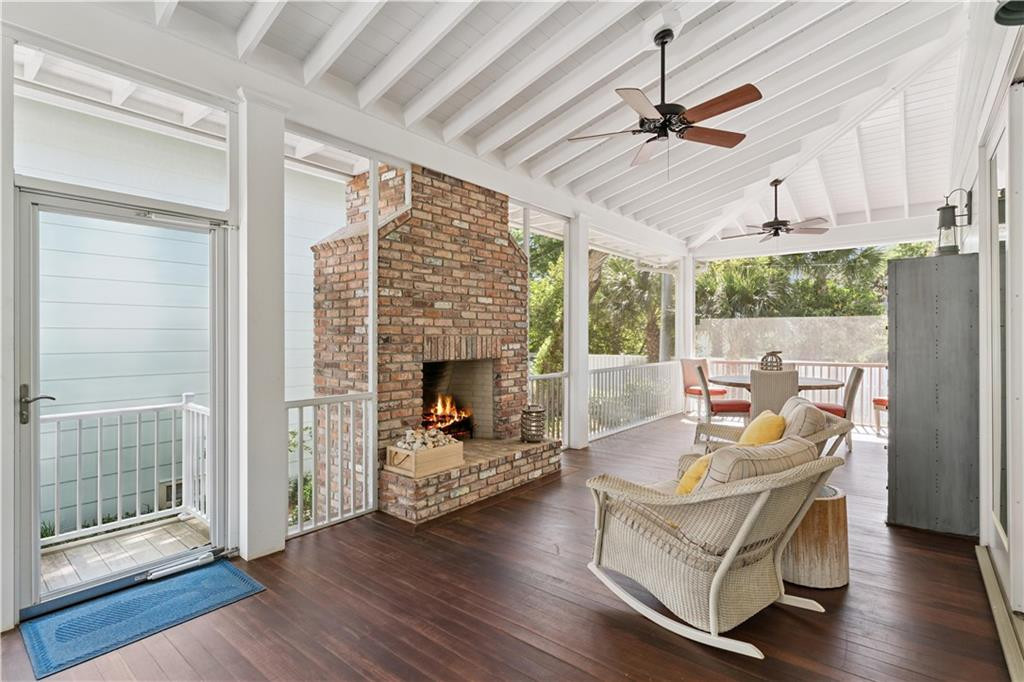 4316 5th Street St. Simons Island, GA 31522 - Photo 41 of 58 Screened in back porch