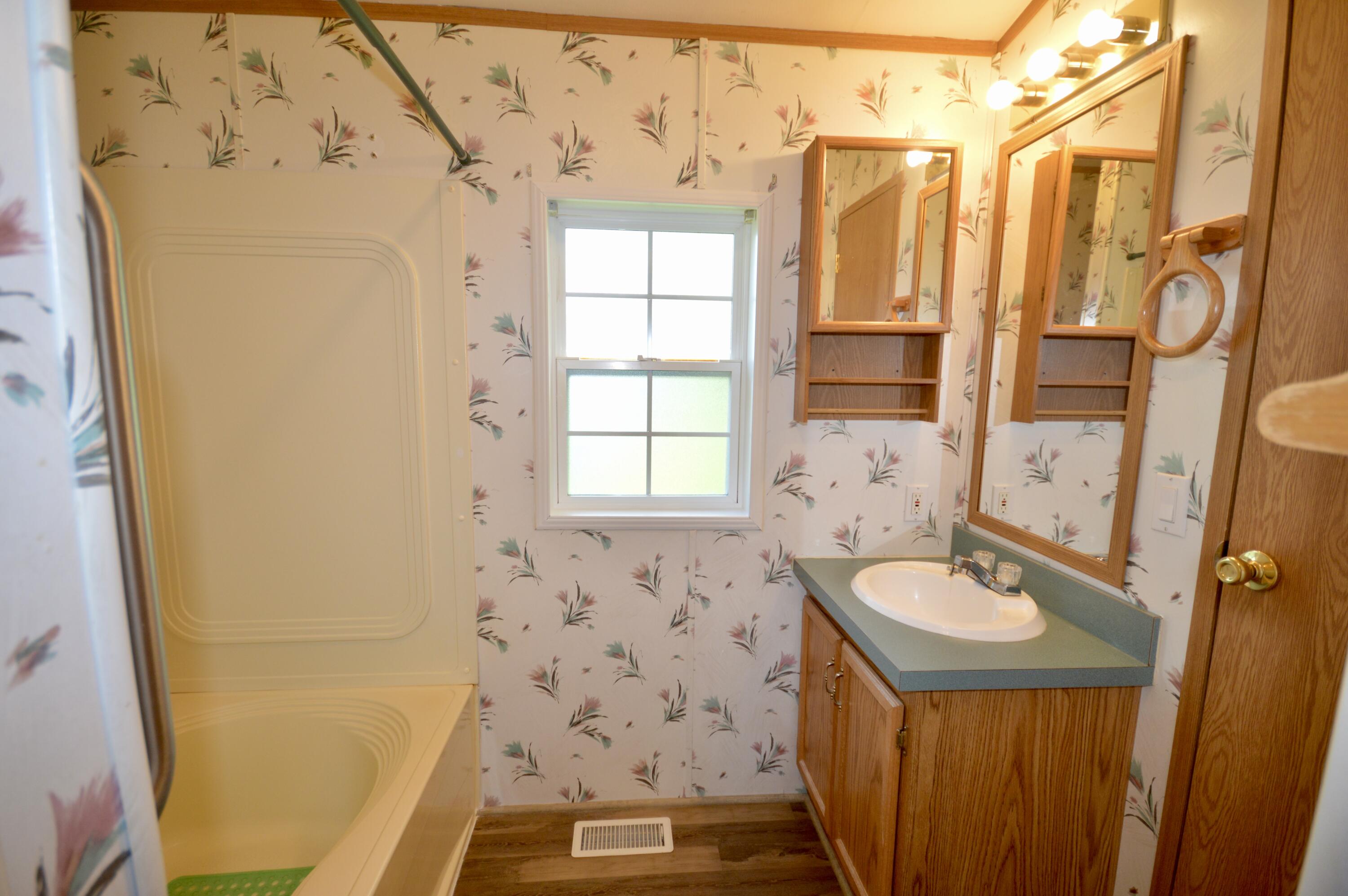 87 Call Road Milford, ME 04461 - Photo 11 of 25 DSC_0149
