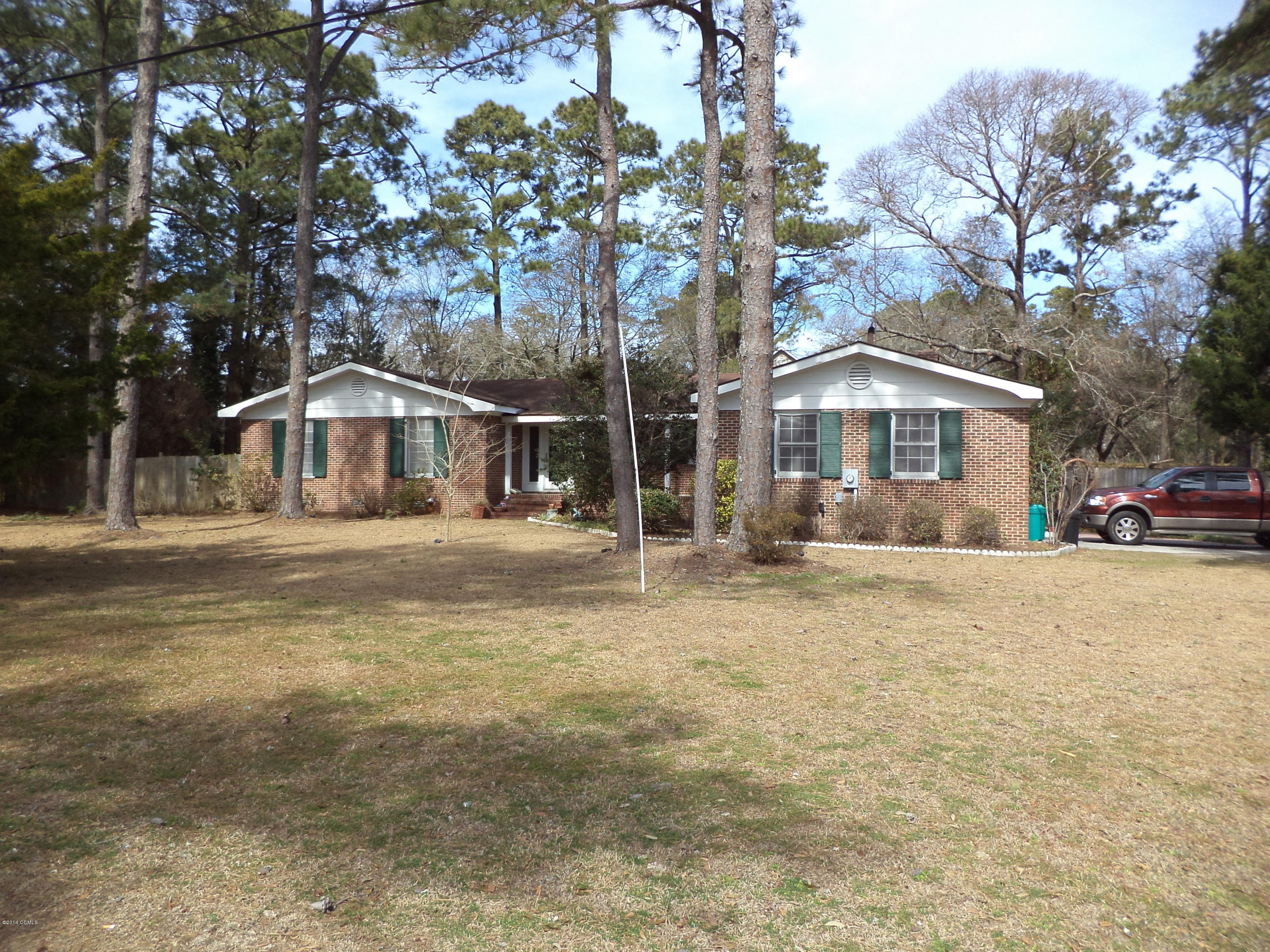 216 Lands End Road Morehead City, NC 28557 - Photo 1 of 10 Front elevation