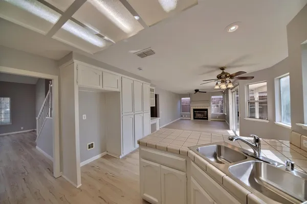 $475,000 | 1900 Berryessa Drive, Modesto, CA 95358
