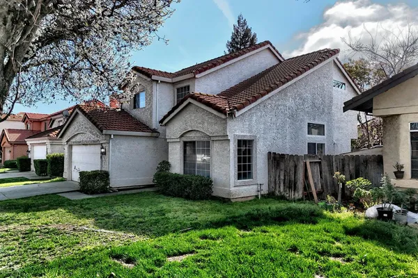 $475,000 | 1900 Berryessa Drive, Modesto, CA 95358
