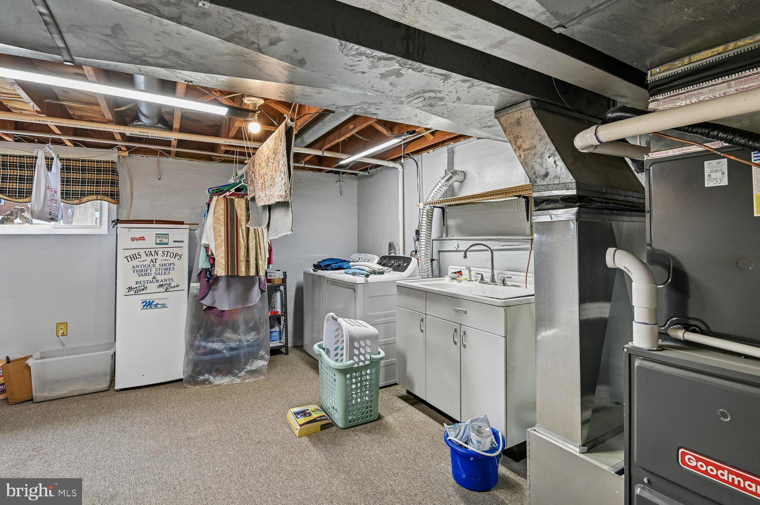 6907 German Hill Road Baltimore, MD 21222 - Photo 26 of 31 Laundry