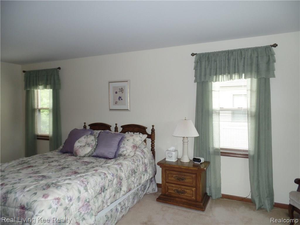 1810 Snowden Circle Rochester Hills, MI 48306 - Photo 29 of 46