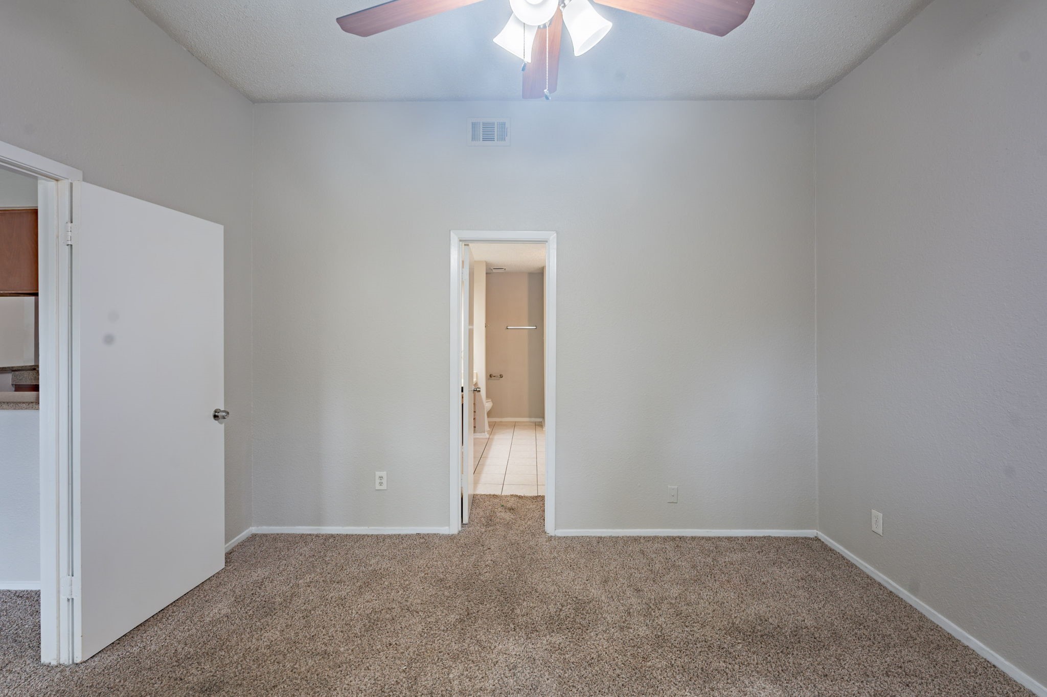 2302 Peaceful Valley Drive Spring, TX 77373 - Photo 20 of 39