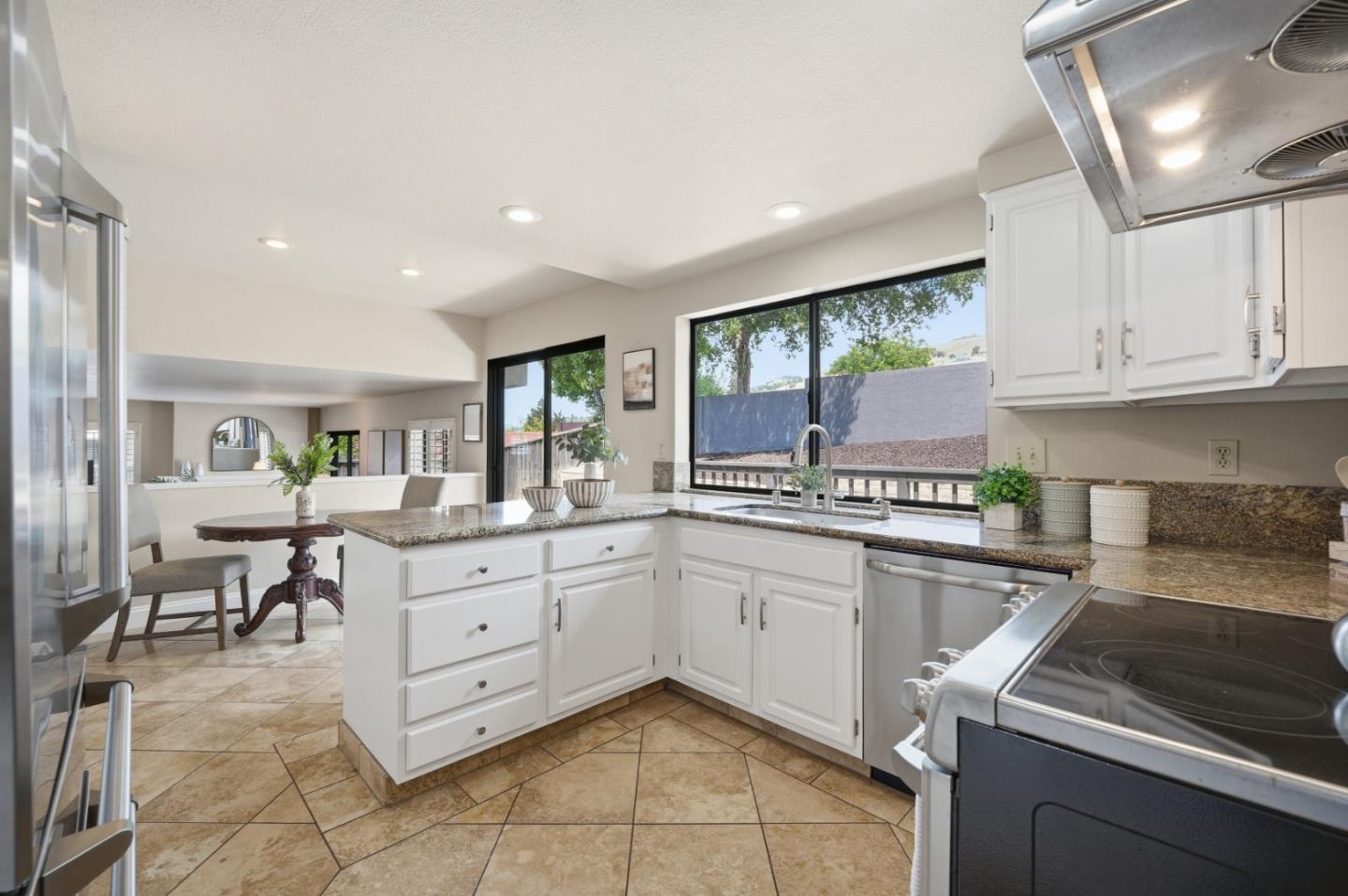 3052 Cedar Ridge Court San Jose, CA 95148 - Photo 13 of 39
