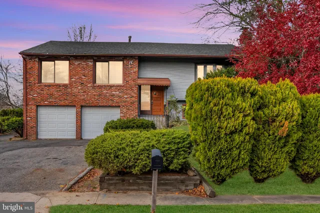 $375,000 | 22 Pershing Lane, Sicklerville, NJ 08081