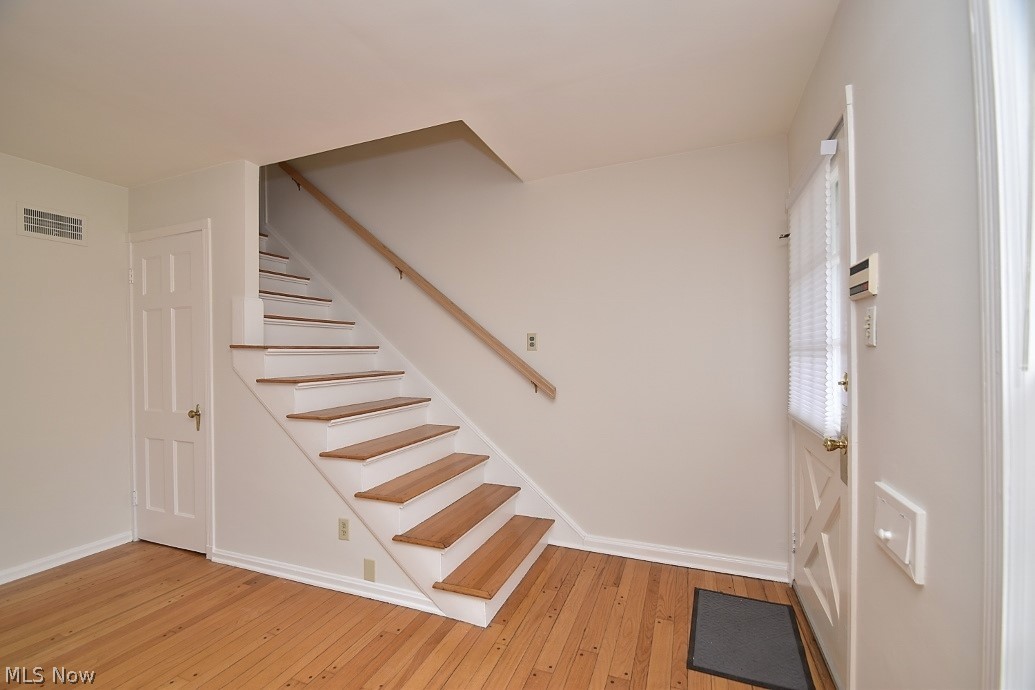 2401 Overlook Road Cleveland, OH 44106 - Photo 16 of 32