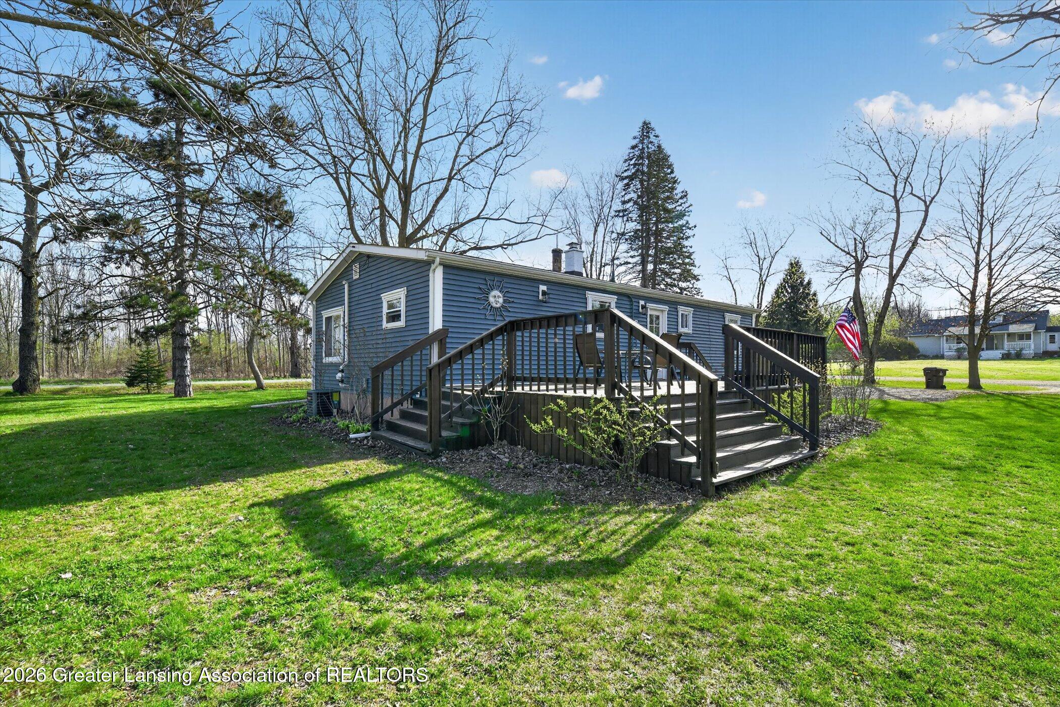 511 Tyrrell Road Bancroft, MI 48414 - Photo 26 of 47 26-511-E-Tyrrell-Rd-WindowStill-Real-Est