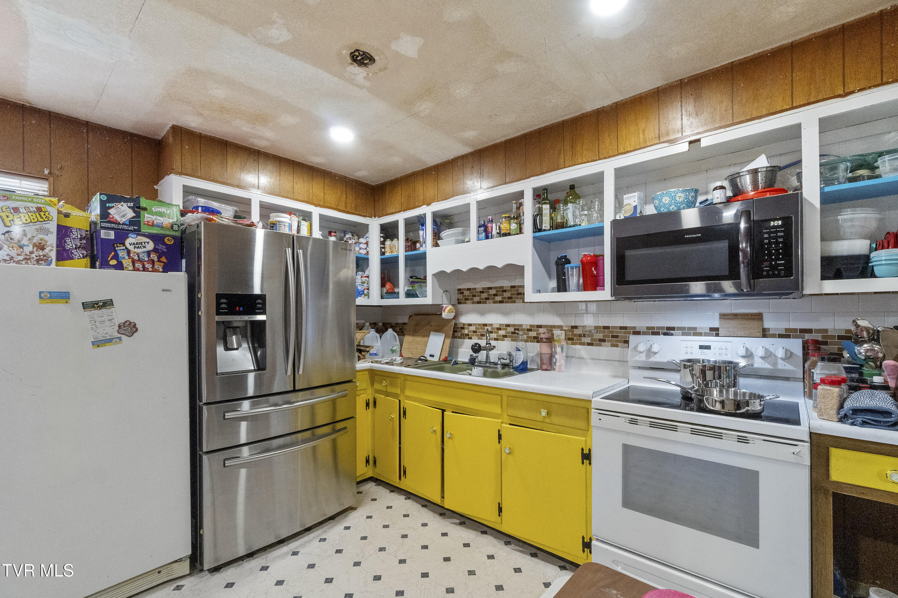 2002 Ivanhoe Road Morristown, TN 37814 - Photo 17 of 33 DSC01979