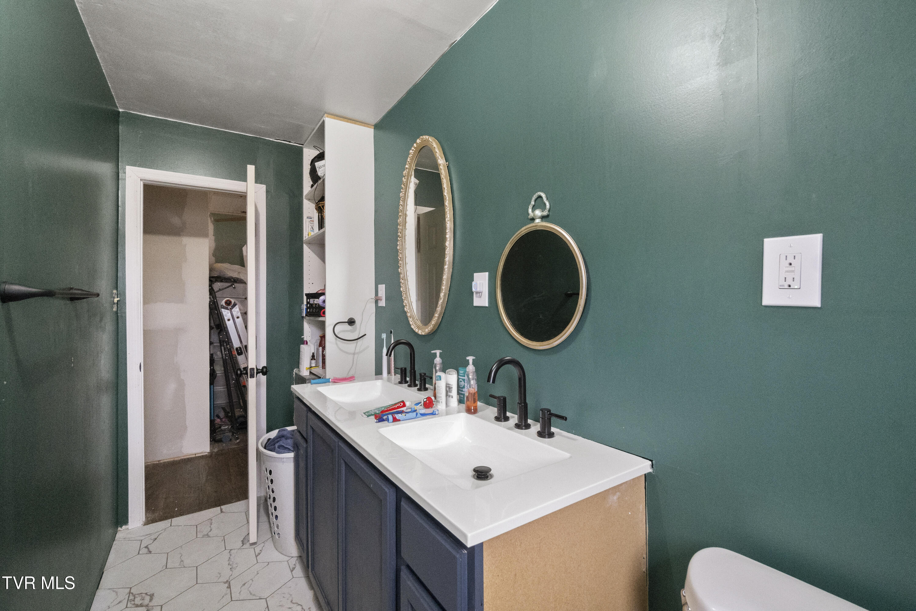 2002 Ivanhoe Road Morristown, TN 37814 - Photo 19 of 33 DSC01988