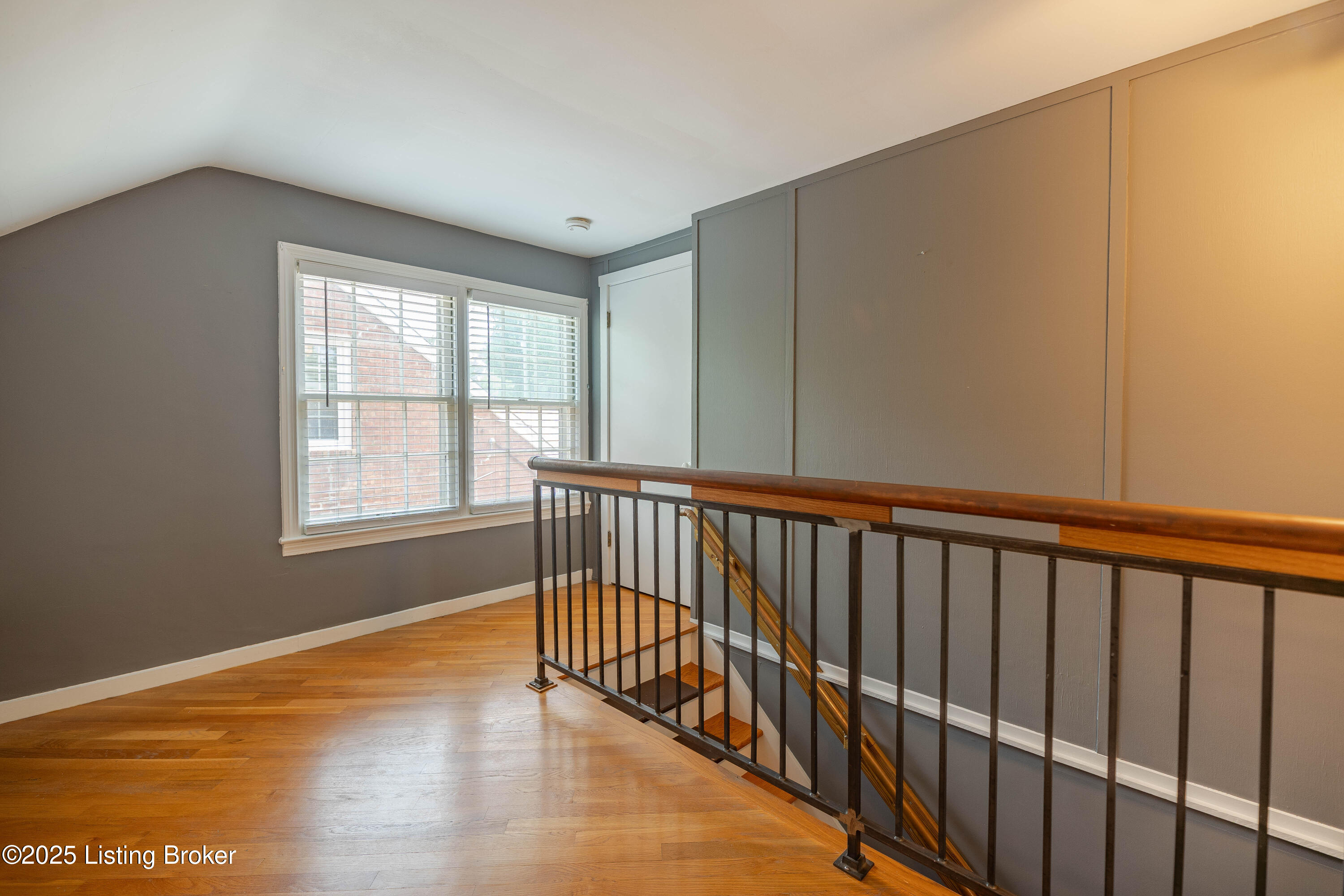 3904 Brownlee Road Louisville, KY 40207 - Photo 18 of 32 DSC02497-HDR