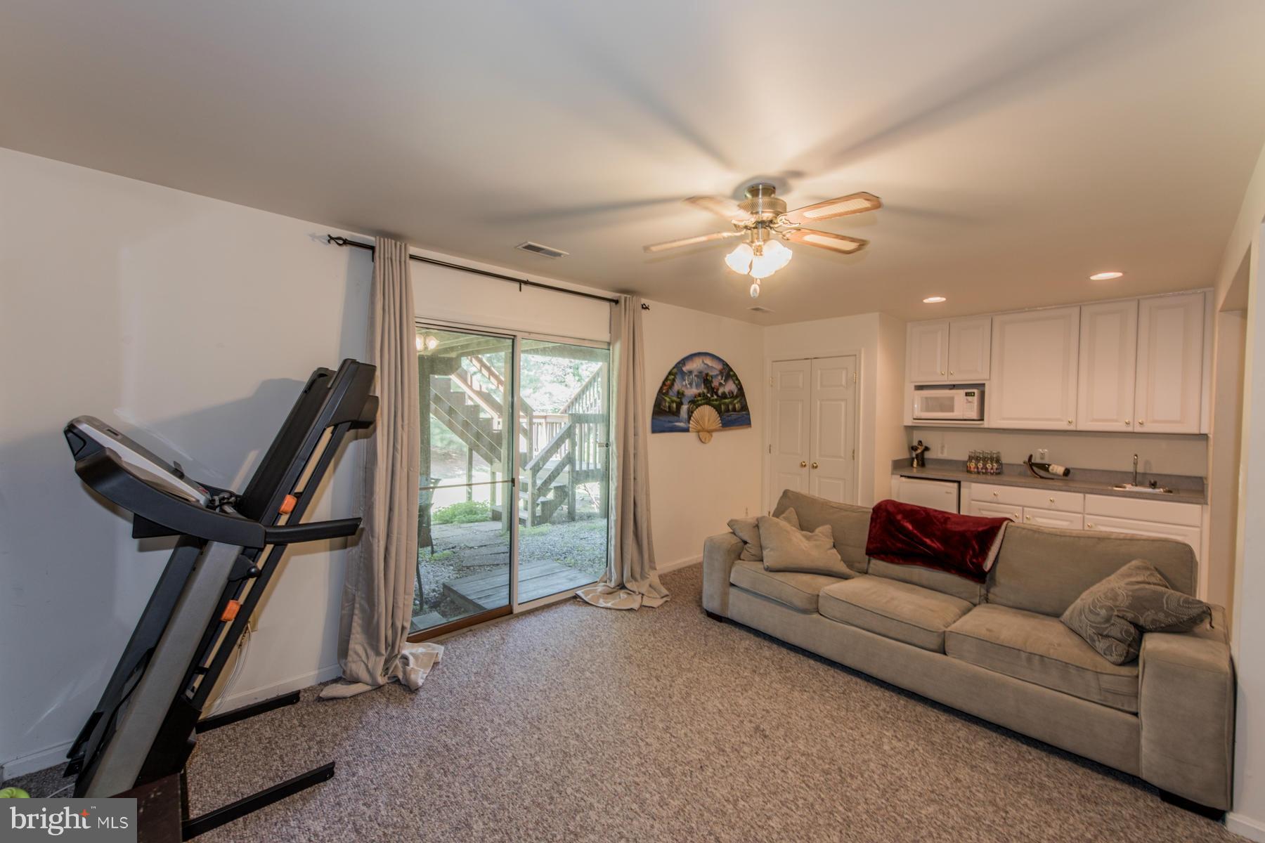 8729 Ruppert Court Ellicott City, MD 21043 - Photo 26 of 30 Family Room