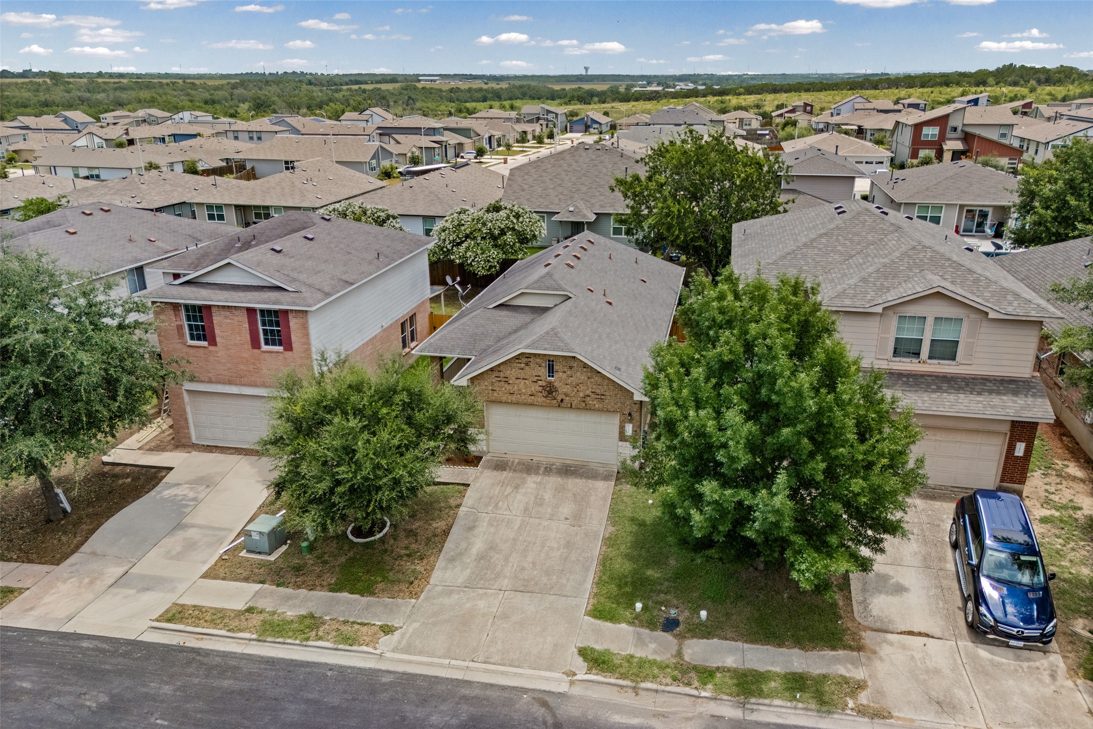 13501 Lismore Lane Pflugerville, TX 78660 - Photo 23 of 28