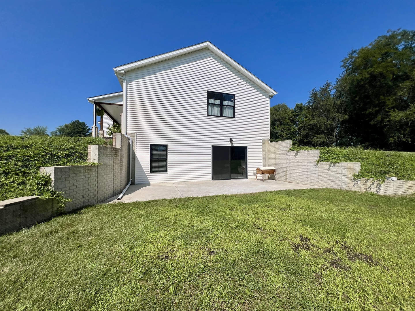 7845 Fitzgerald Road Clinton, IL 61727 - Photo 58 of 62 a view of backyard of house with green space