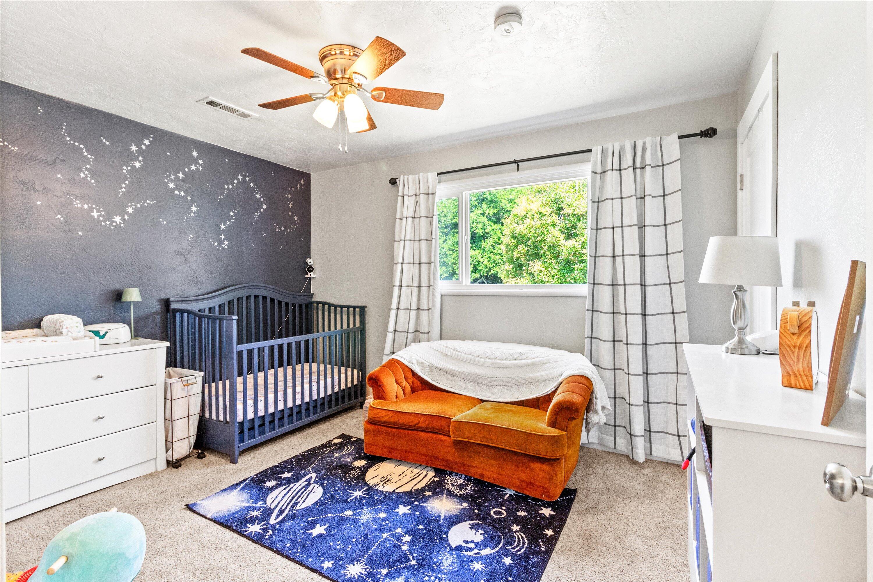 930 Oak Street Central Point, OR 97502 - Photo 23 of 32 Gallery Image 23