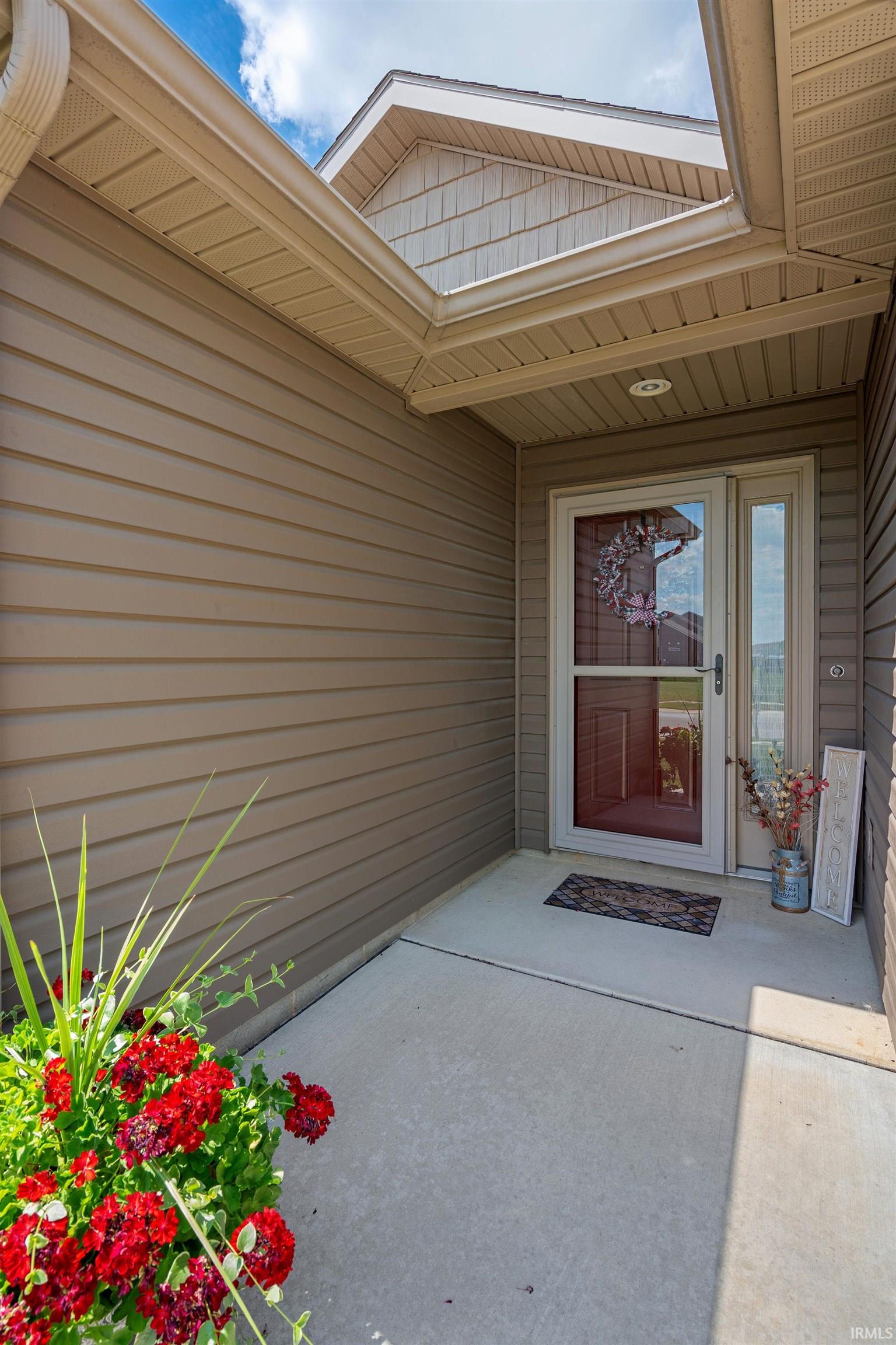 908 Zartman Road Kokomo, IN 46902 - Photo 3 of 25 Gallery Image 3