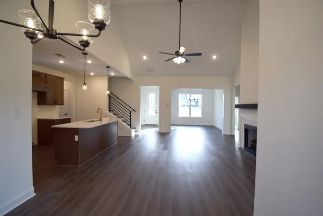 $419,900 | 161 Centerline Roper Loop, Byhalia, MS 38611