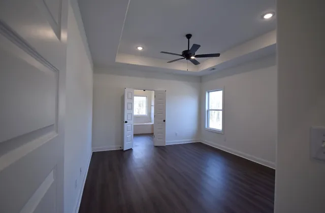 $419,900 | 161 Centerline Roper Loop, Byhalia, MS 38611