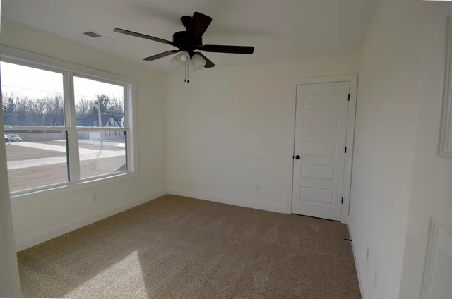 $419,900 | 161 Centerline Roper Loop, Byhalia, MS 38611