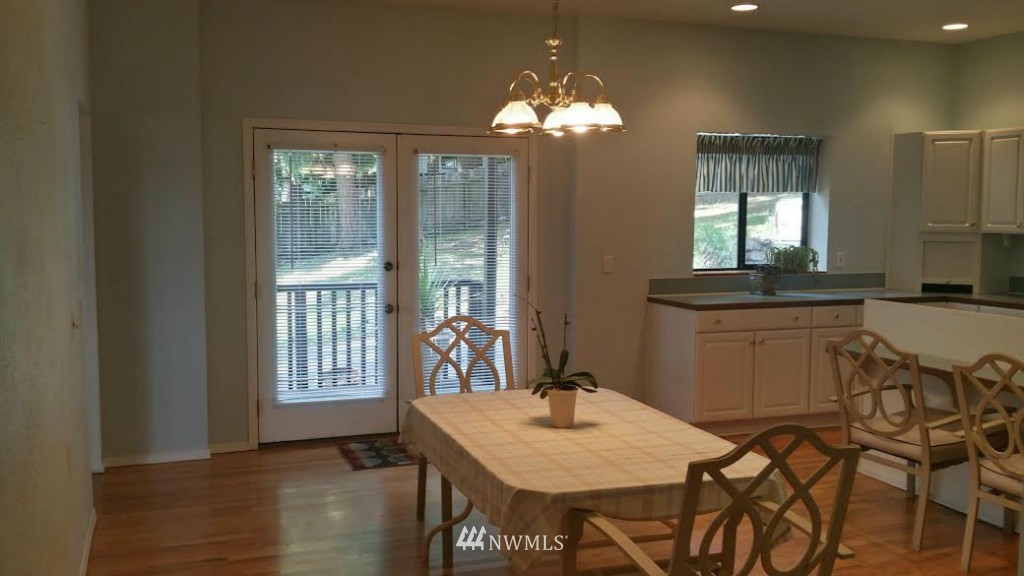 51 East Sund Road Grapeview, WA 98546 - Photo 6 of 19 Gallery Image 6