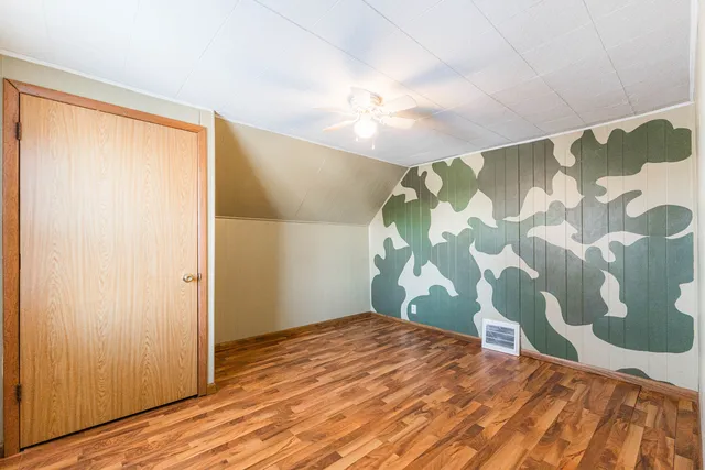 $209,900 | 120 Sabin Street, Sycamore, IL 60178