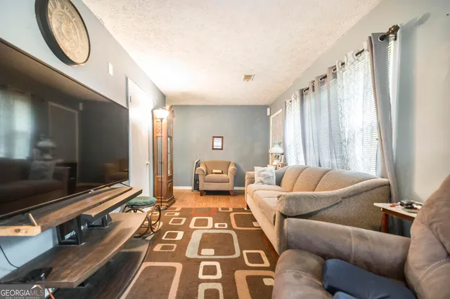 $115,000 | 249 Ward Street, Warner Robins, GA 31093