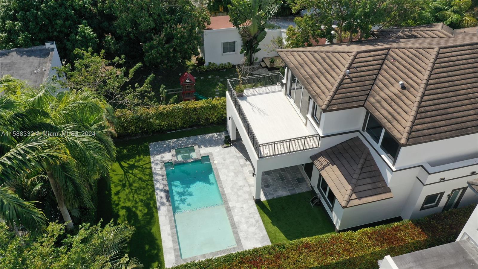 429 Southwest 23rd Road Miami, FL 33129 - Photo 41 of 46 a view of a patio in backyard