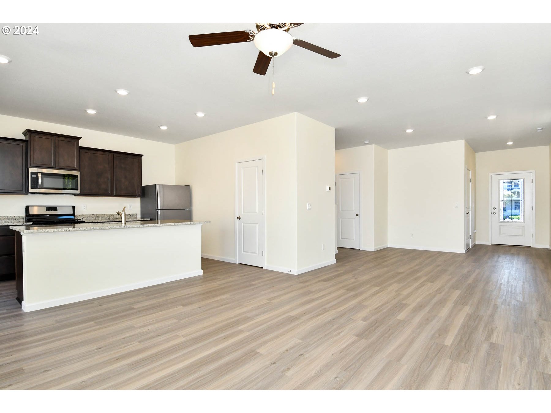 4111 Southwest 42nd Street Gresham, OR 97080 - Photo 15 of 18 Gallery Image 15