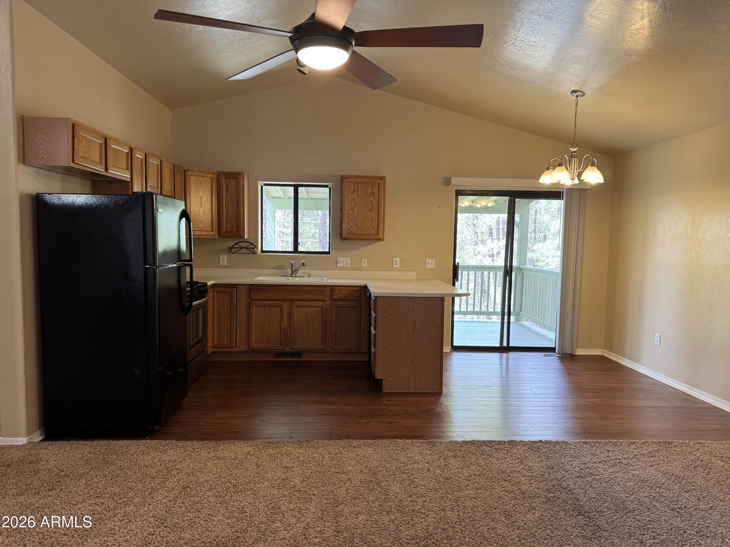 574 Walnut Creek Loop, Unit P Pinetop, AZ 85935 - Photo 4 of 24