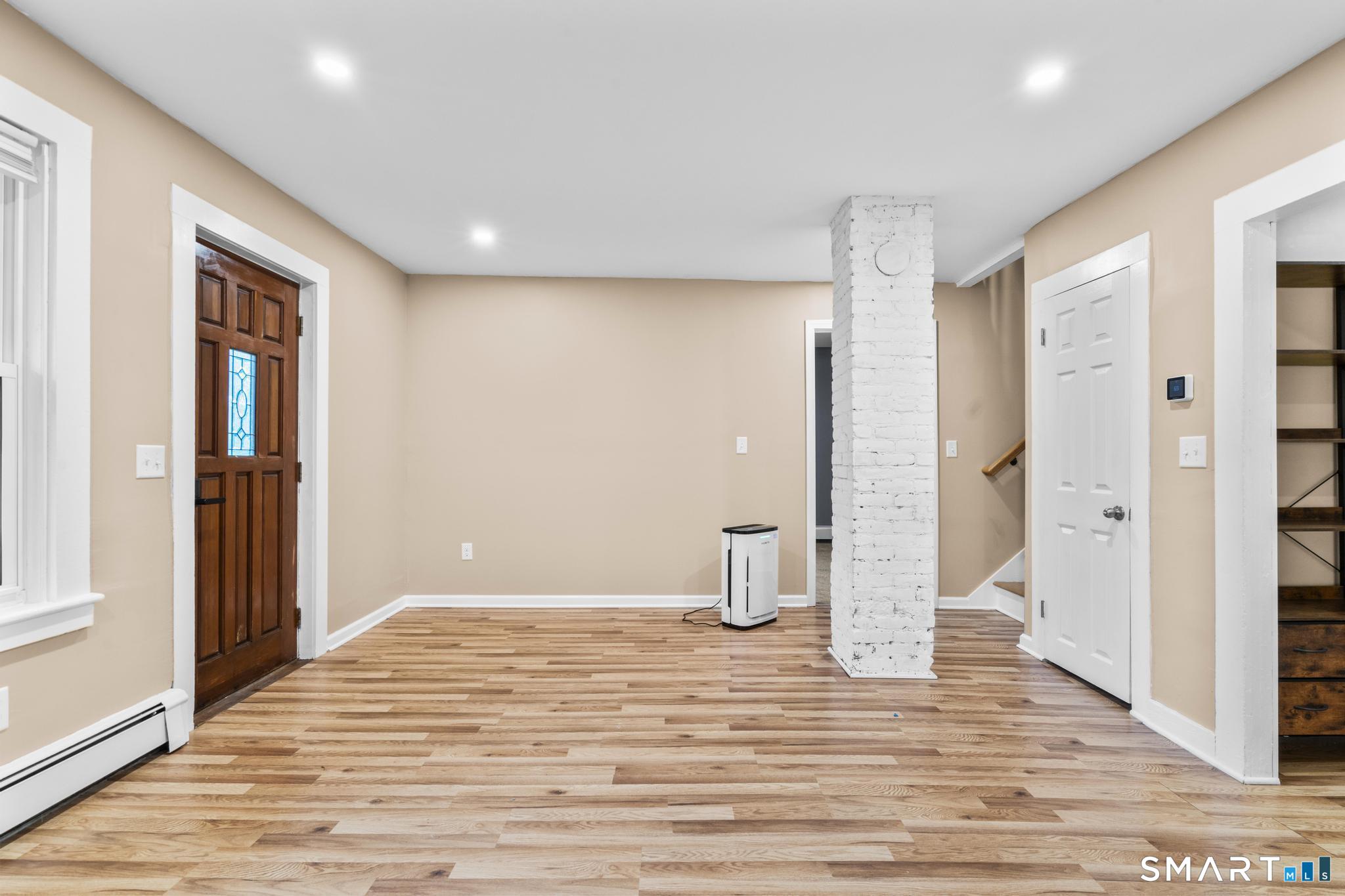 137 High Street Vernon, CT 06066 - Photo 11 of 37
